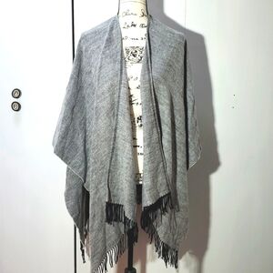 Echo- Womens Gray Flecked Soft Poncho/ Cape with Black Fringe One Size